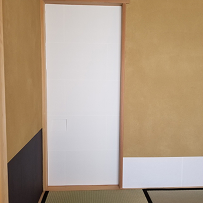 Fusuma (Sliding Door)